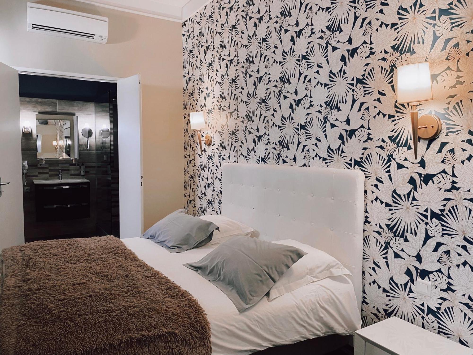Royal Hotel Νιμ Δωμάτιο φωτογραφία
