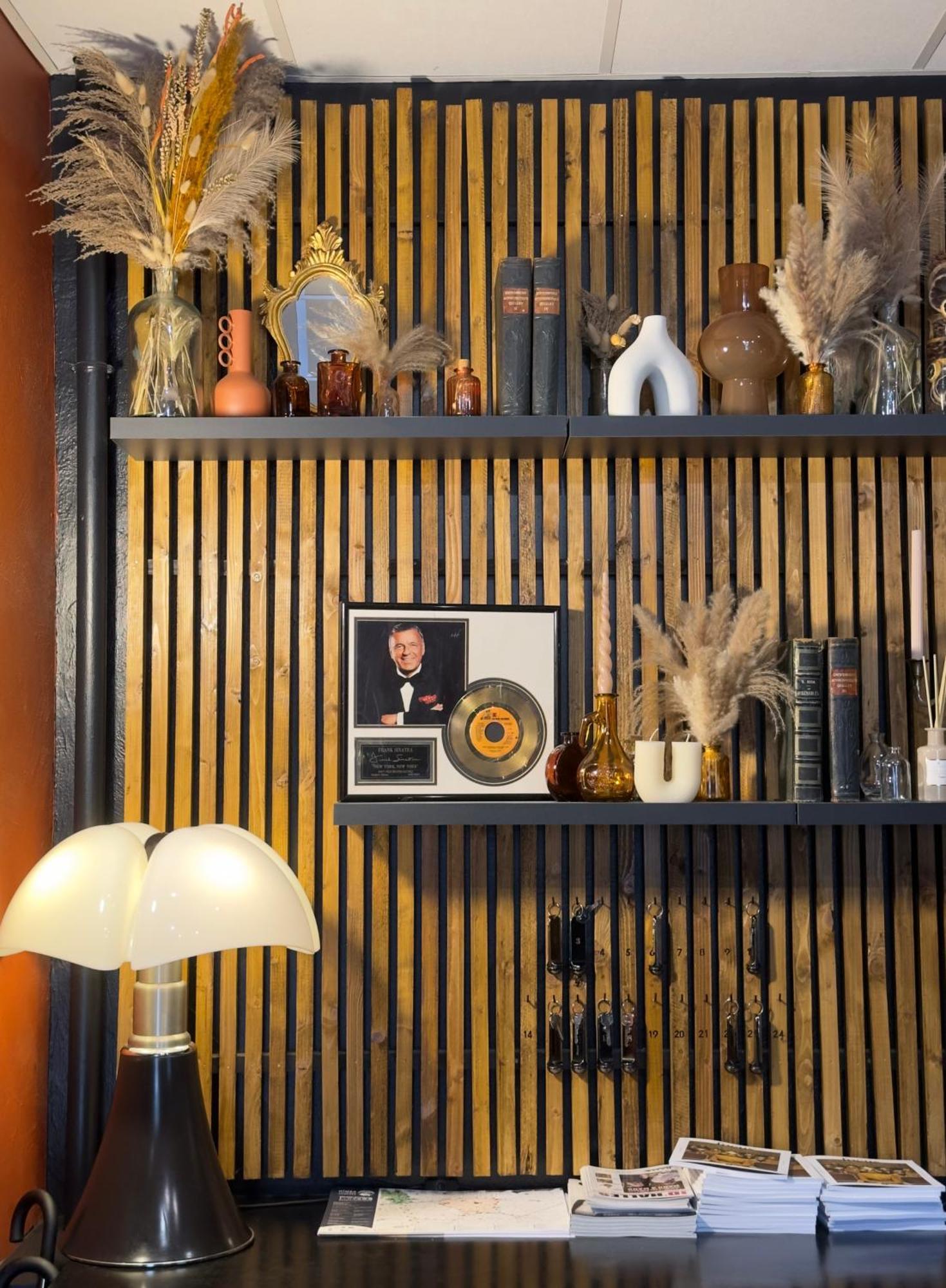 Royal Hotel Νιμ Εξωτερικό φωτογραφία