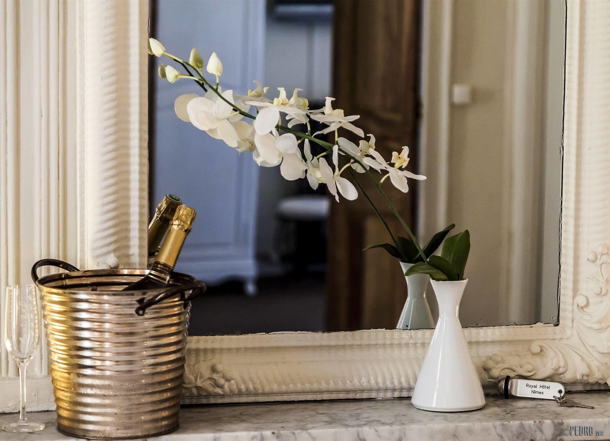 Royal Hotel Νιμ Εξωτερικό φωτογραφία